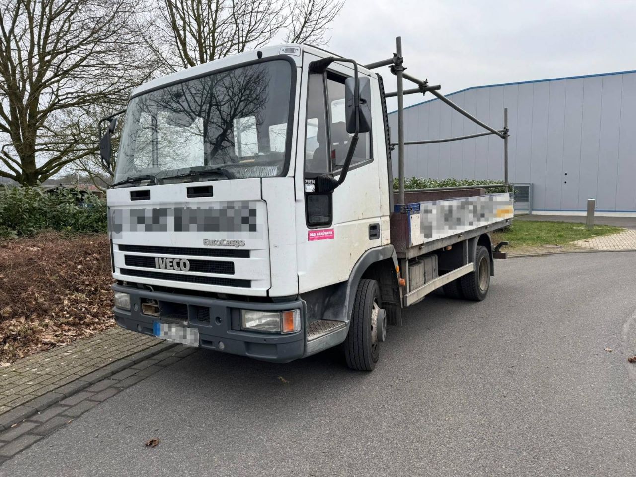 LKW offener Kasten (IVECO, ML 75 E) - (EZ: 04. August 1999) - (3,9 Liter Diesel) - (Laufleistung: 142.521 km) - (Nutz-/Aufliegelast: 3,790 kg) - (Zulässiges Gesamtgewicht: 7.490 kg) - (Startpreis: 3.000,00 EUR)