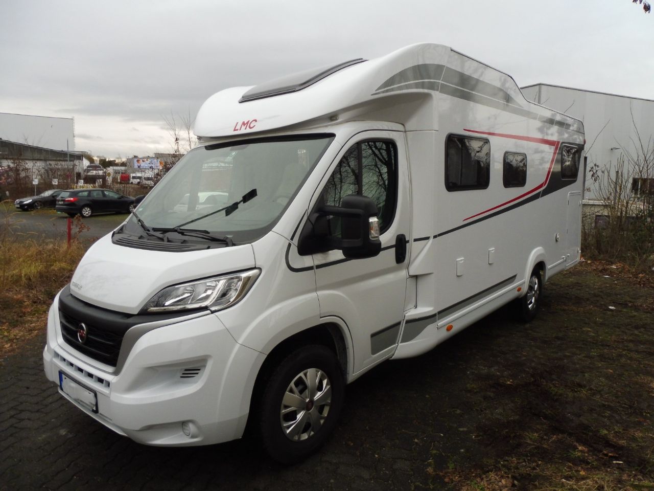 Wohnmobil (33) - (LMC, H730G Tourer Lift) - (Basis Fahrzeug: Fiat Ducato) - (EZ: 18. März 2024) - (56.821 km) - (ausführliche Details im Langtext)