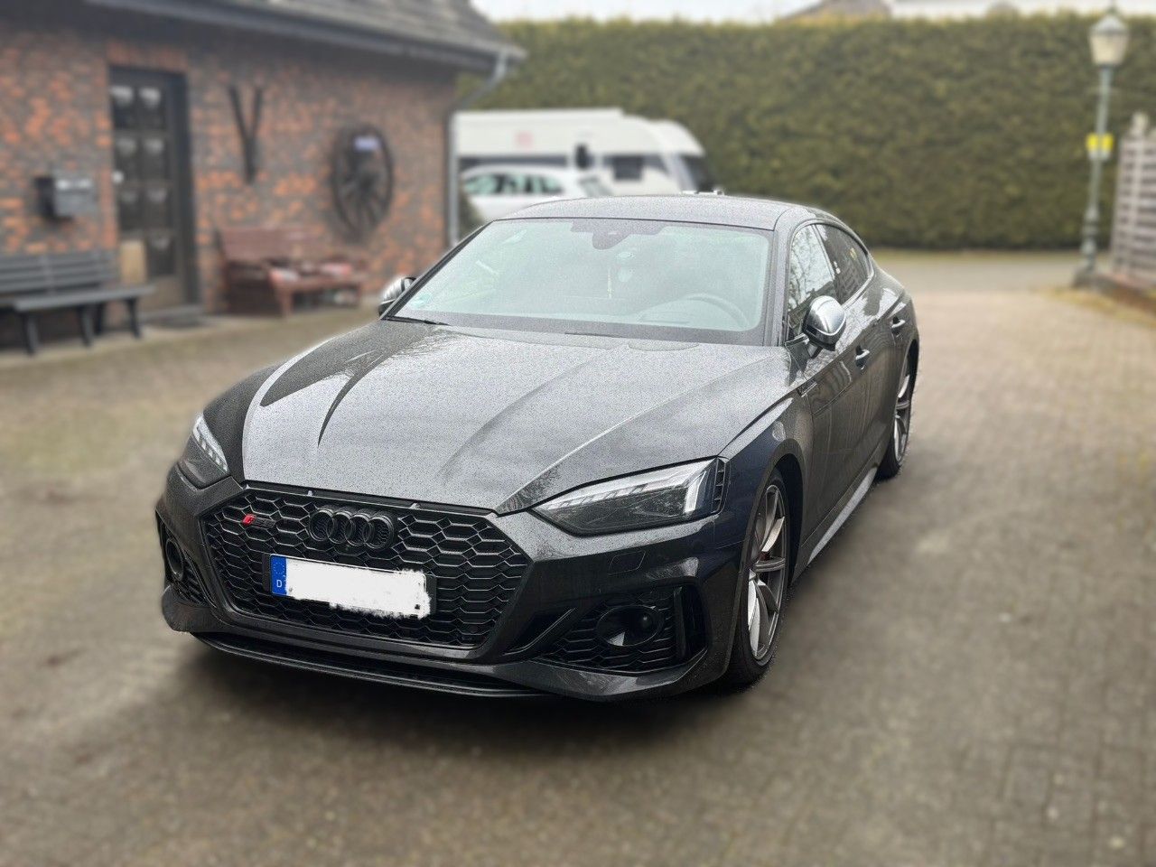 Schräghecklimousine (Audi, RS 5 Sportback 2.9 TFSi) - (EZ: 08. November 2022) - (28.500 km) - (331 kW) - (8-fach Bereifung) - (Startpreis: 25.000,00 EUR)