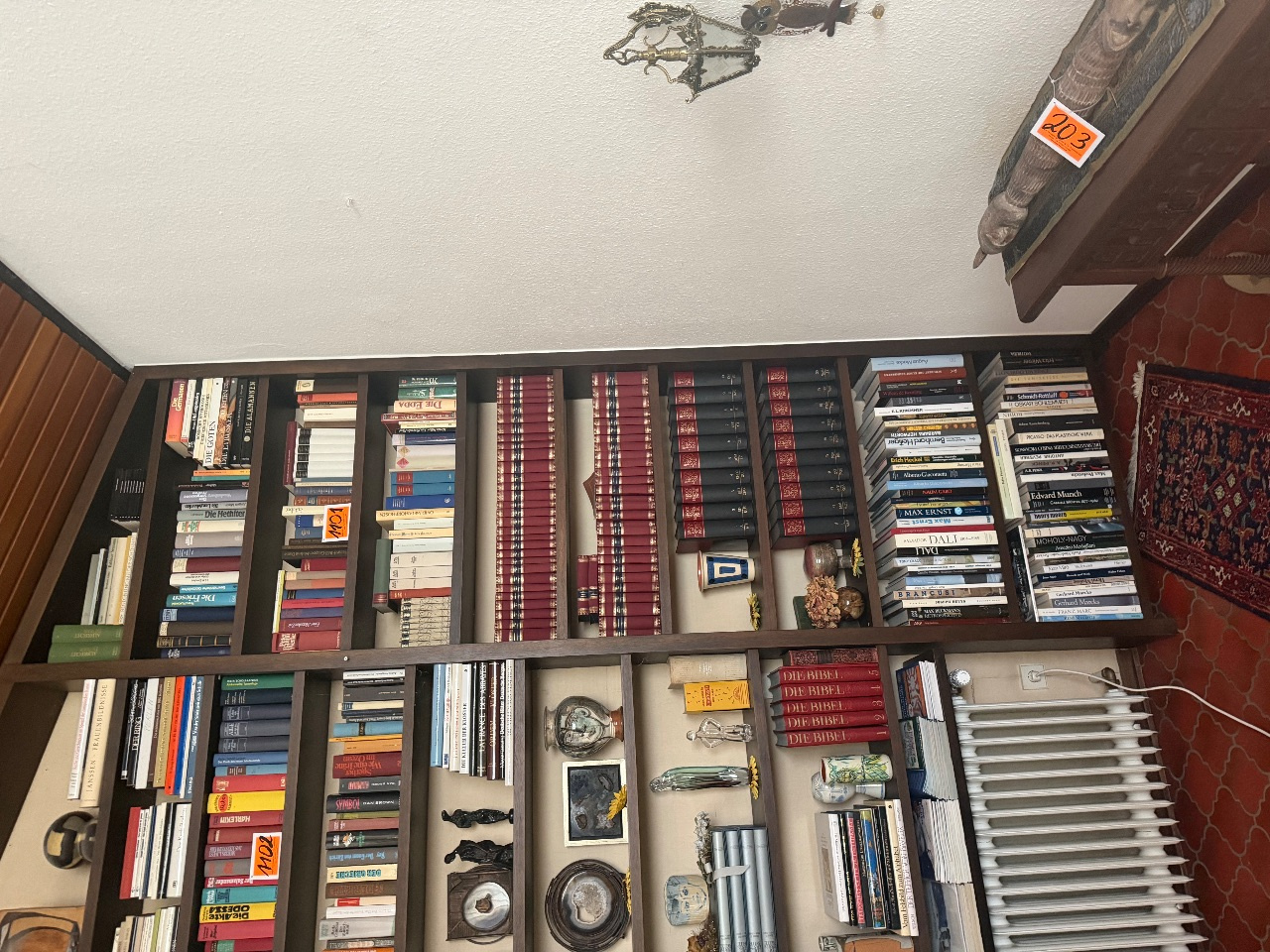 Posten Bücher (rechte Seite) - (nur Bücher !!!!)