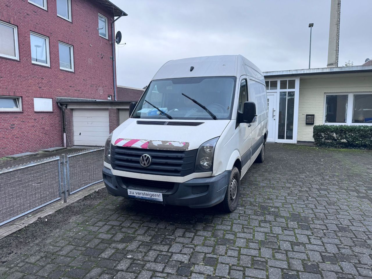 Transporter (Volkswagen, Crafter) - (2.0 TDi)  - (EZ: 19. August 2015) - (Startpreis: 250,00 EUR)