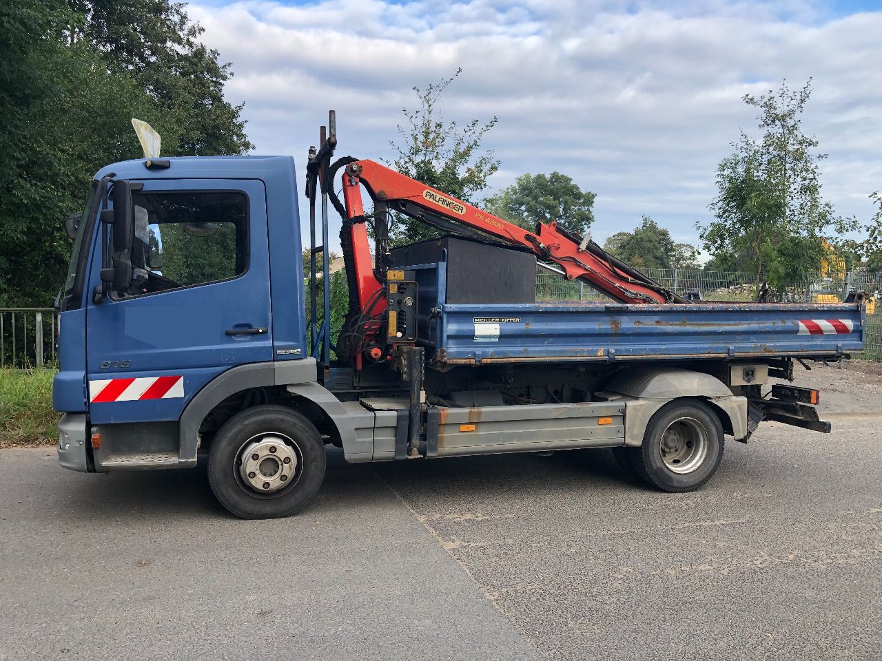 LKW-Kipper (Meiller) - (mit Ladekran - Palfinger PK4200 - funktionsfähig) - (Mercedes, Atego 816K), EZ.: 19. August 2009 (209.777 km)