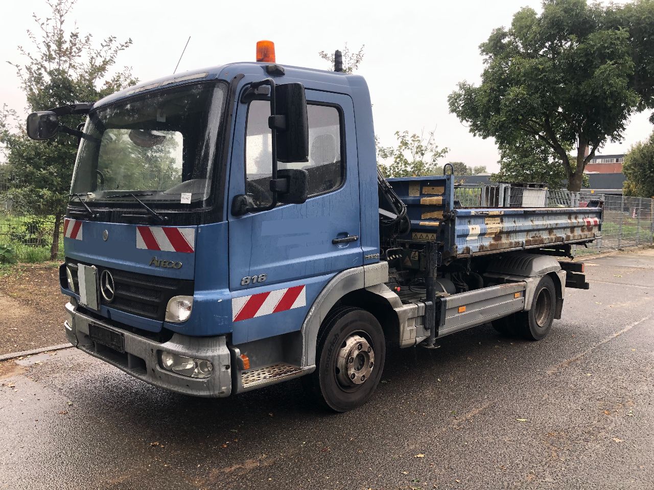 LKW-Kipper (Meiller) - (mit Ladekran - HIAB 035-2 - funktionsfähig) - (Mercedes-Benz, Atego 818 K), EZ.: 05. Juli 2007 (392.723 km)