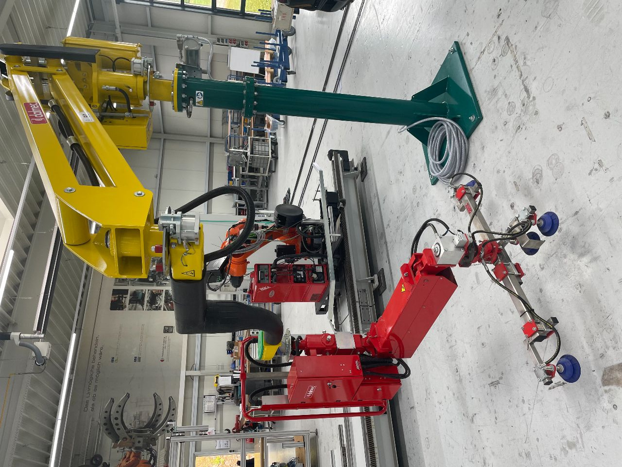 Manipulator (neuwertig - max. 1 Woche gelaufen) - (Dalmec, Partner Equo PEC) - (Bj.: 2023) - (Tragkraft: max. 80 kg) - (voll funktionsfähig) - (Neupreis: ca. 59.000,00 €) - (Startpreis: 7.500,00 €)